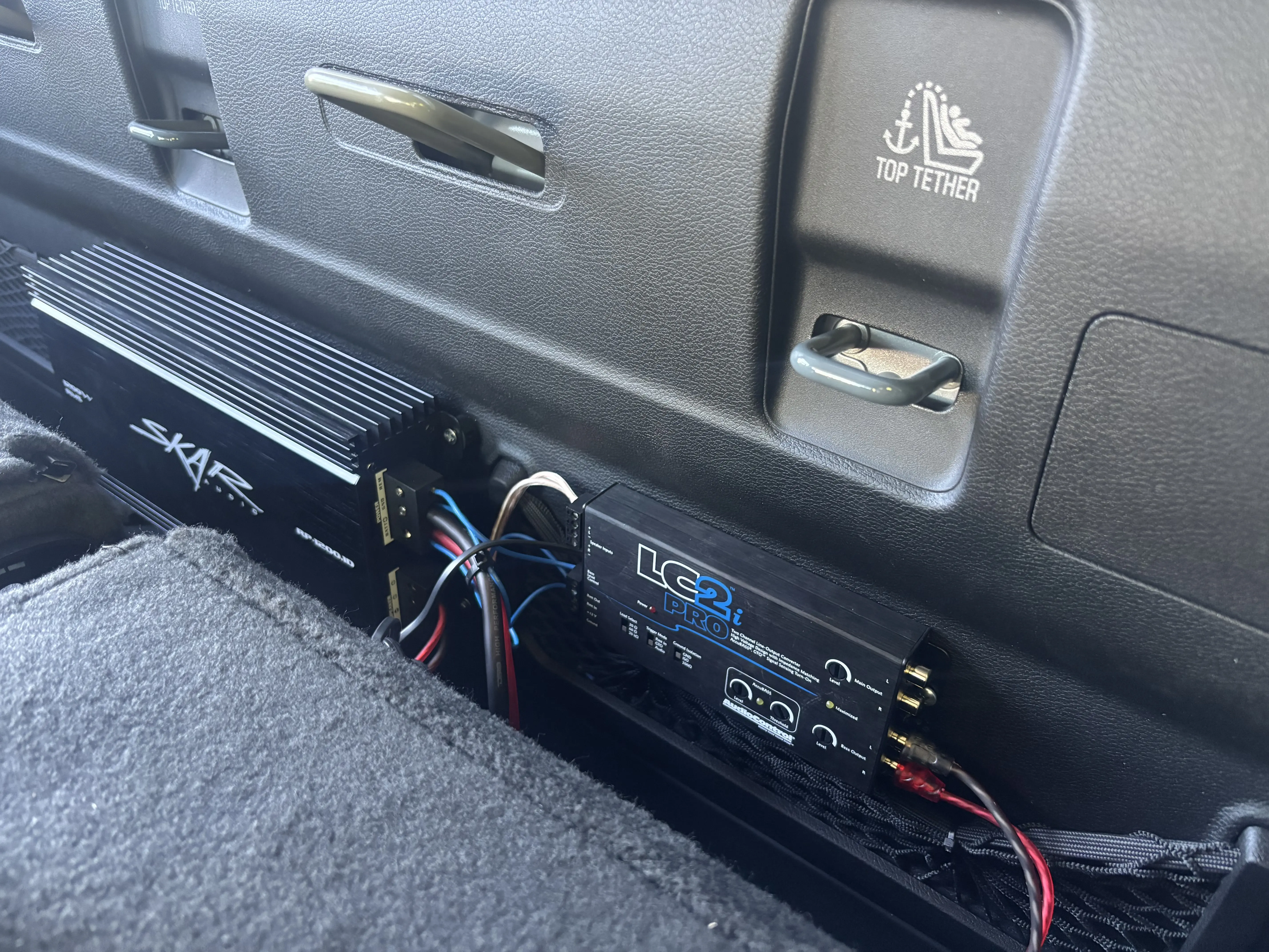 Mobile car audio installation van